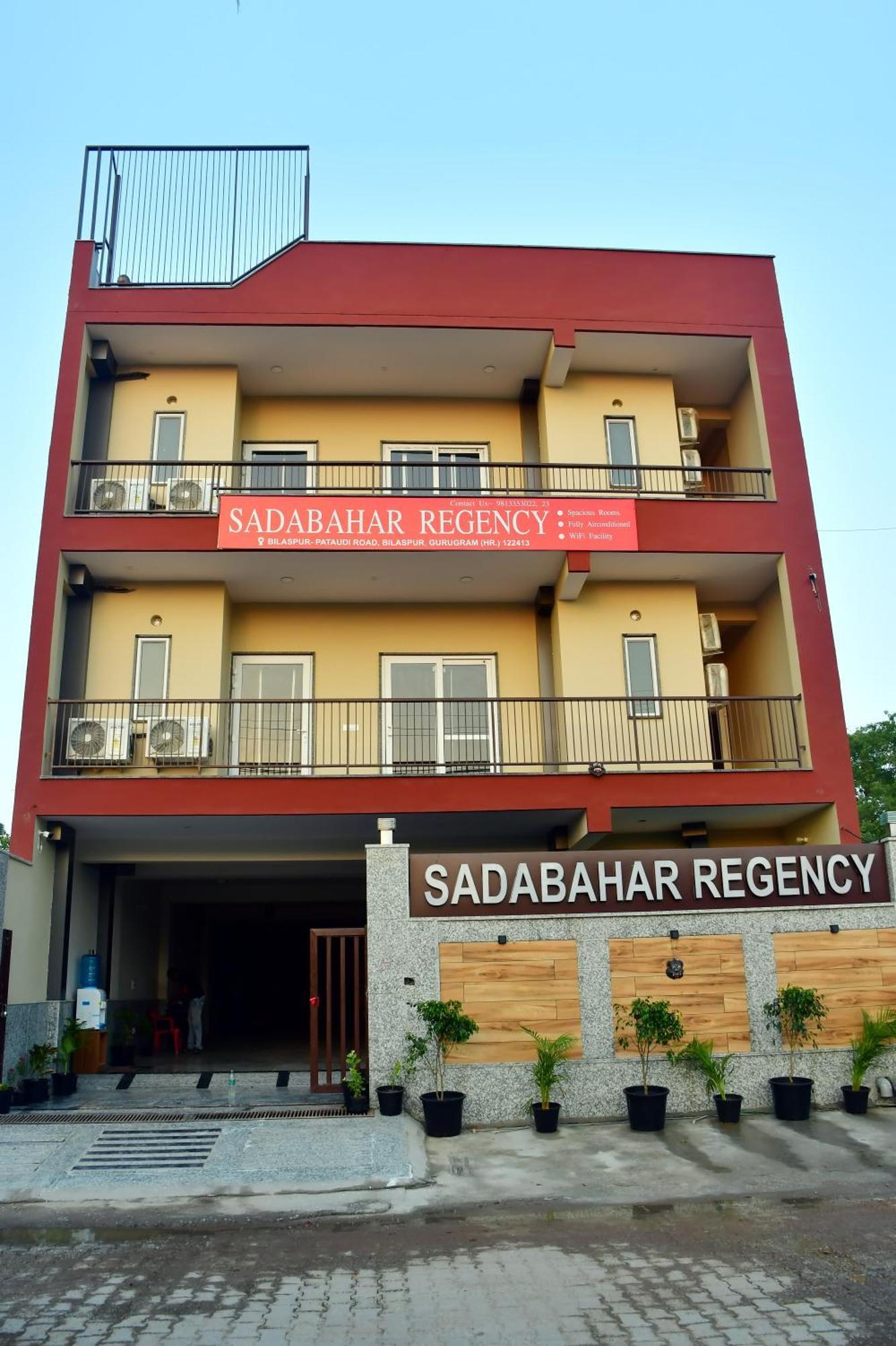 Hotel Sadabahar Regency à Bahora Extérieur photo